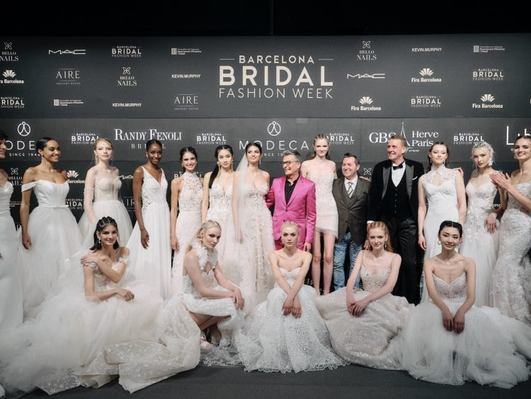 BARCELONA BRIDAL FASHION WEEK2024】GLOBAL BRIDAL HOUSEドレスショー｜MODECA, GBS  HERVE PARIS, LIBELLE BRIDAL, RANDY FENOLI BRIDAL新コレクション - DRESSY【公式】ウェディング ドレス・ファッション・エンタメニュース