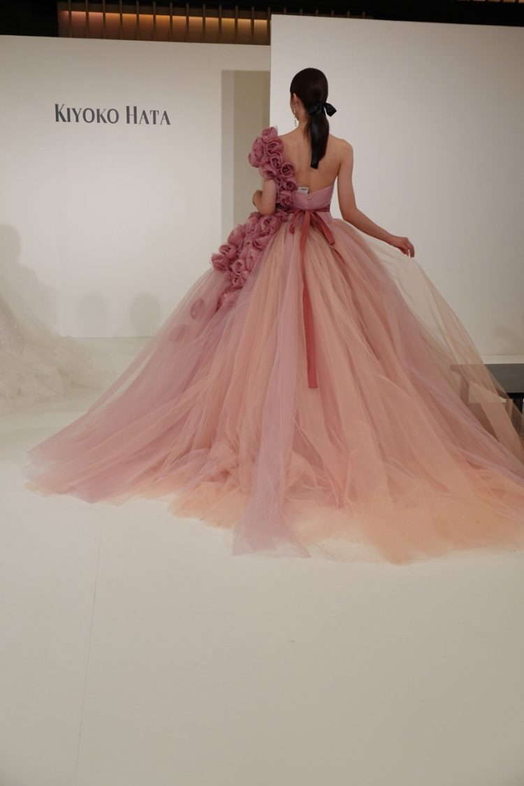 美品 クラウディア ウェディングドレス リユース Aライン