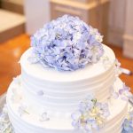 【ウェディングケーキ お花】インスタで見つけたお洒落＆華やかなお花のウェディングケーキ♡