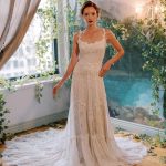 【Claire Pettibone(クレアペティボーン)】のインポートドレスがおしゃれすぎる！花嫁さまの試着画像＆口コミとともにご紹介♡