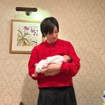 チャンネル登録者数 66.7万人を誇る人気YouTuber「えびじゃ(旧えびすじゃっぷ）」のフジさんが第一子誕生を報告◎結婚発表の様子も！