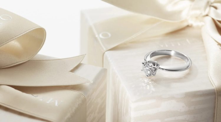 MIKIMOTO