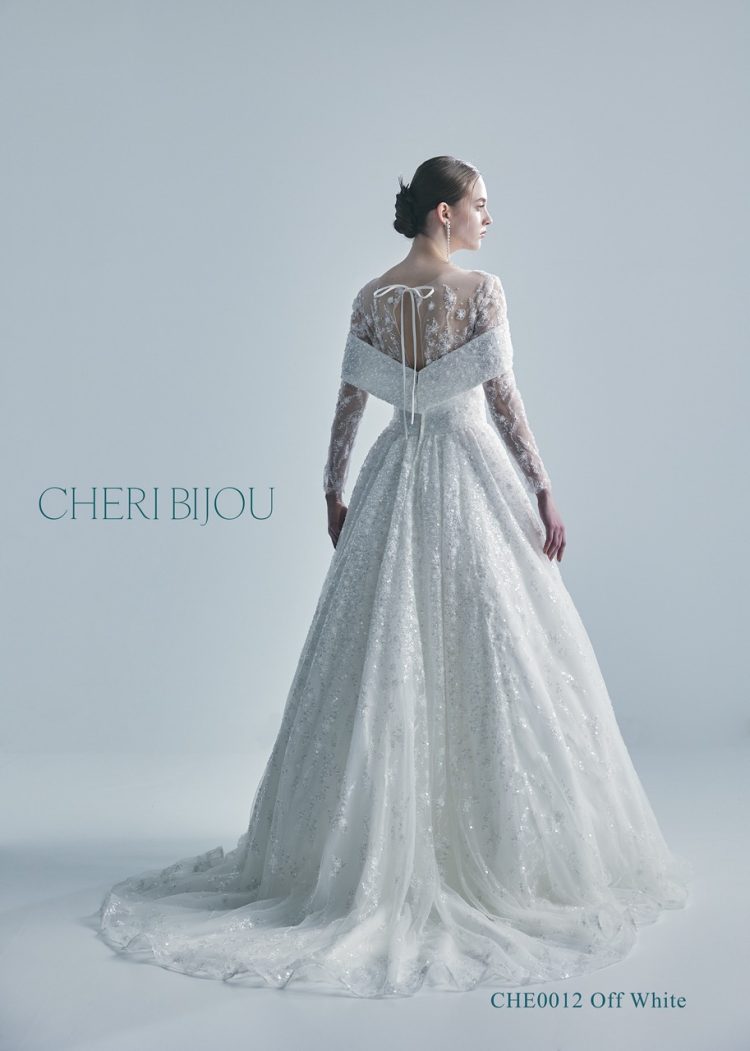 韓国テイストの新ブランドCHERI BIJOUウェディングドレス