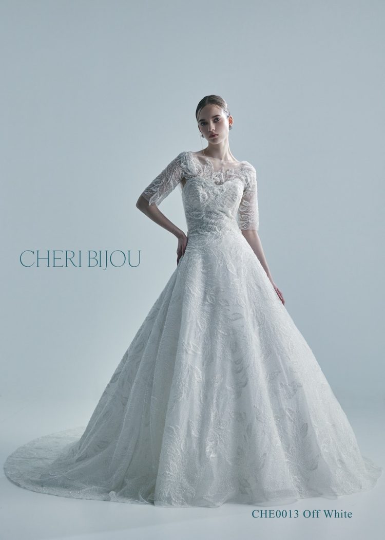 韓国テイストの新ブランドCHERI BIJOUウェディングドレス