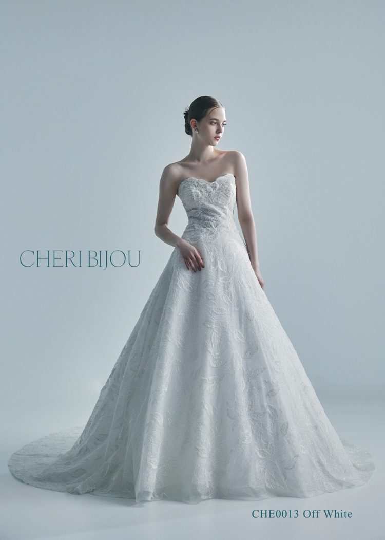 韓国テイストの新ブランドCHERI BIJOUウェディングドレス