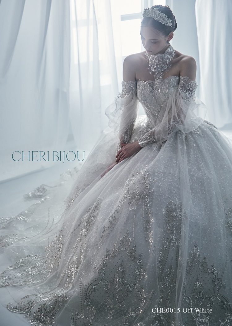 韓国テイストの新ブランドCHERI BIJOUウェディングドレス