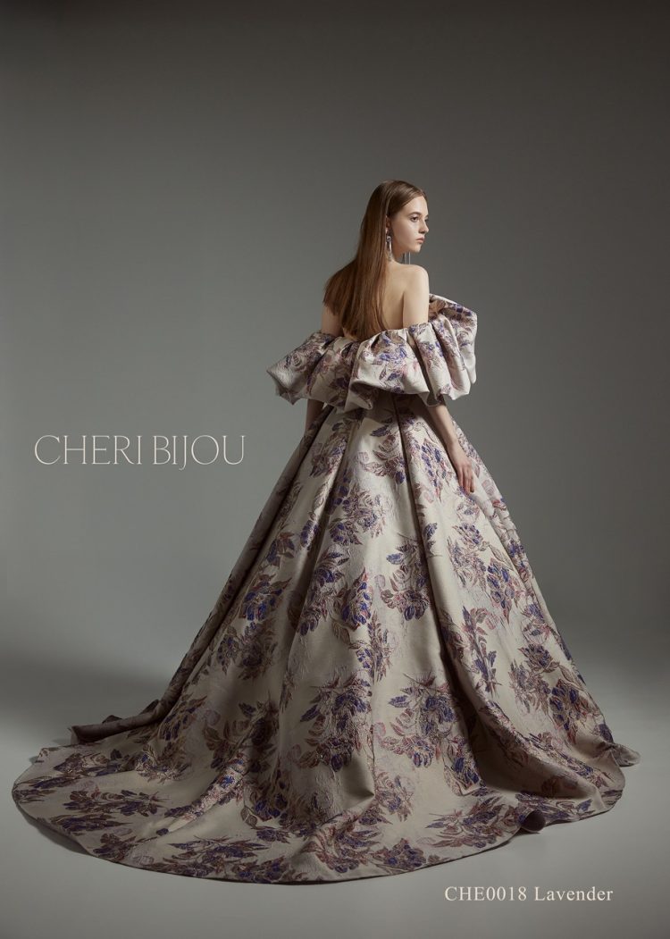 韓国テイストの新ブランドCHERI BIJOUウェディングドレス