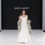 【BBFW2025】Marta Marti ドレスショー｜海の動きと光にインスピレーションを得たコレクション