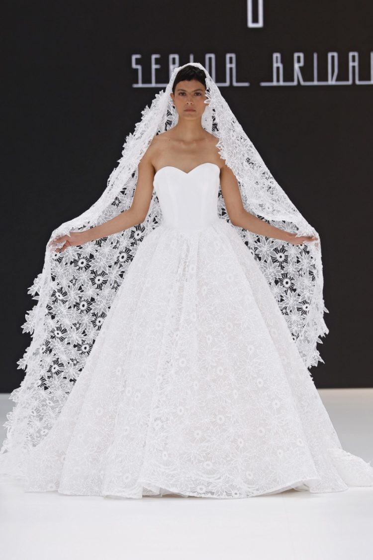 【BARCELONA BRIDAL FASHION WEEK2025】SERINA BRIDAL（セリナブライダル）