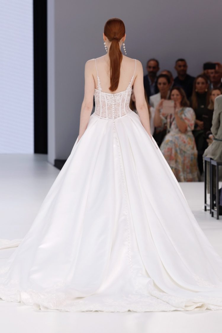 【BBFW2025】VENI INFANTINO BRIDAL