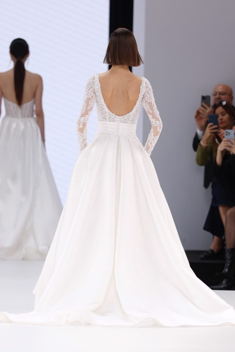 【BBFW2025】VENI INFANTINO BRIDAL