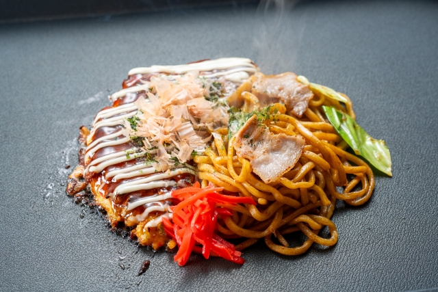 大阪　お好み焼き