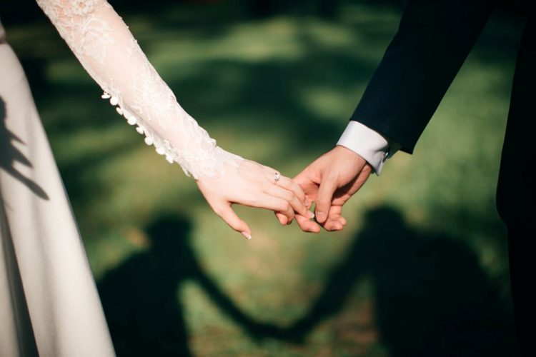 結婚式当日 すること