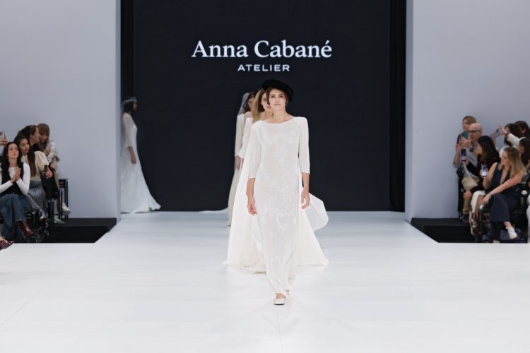 【BBFW2025】Anna Cabané(アンナ・カバネ)ドレスショー
