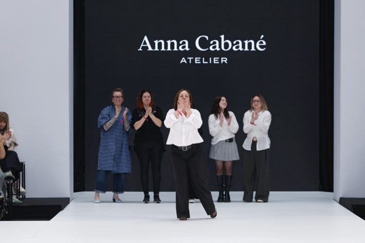 【BBFW2025】Anna Cabané(アンナ・カバネ)ドレスショー