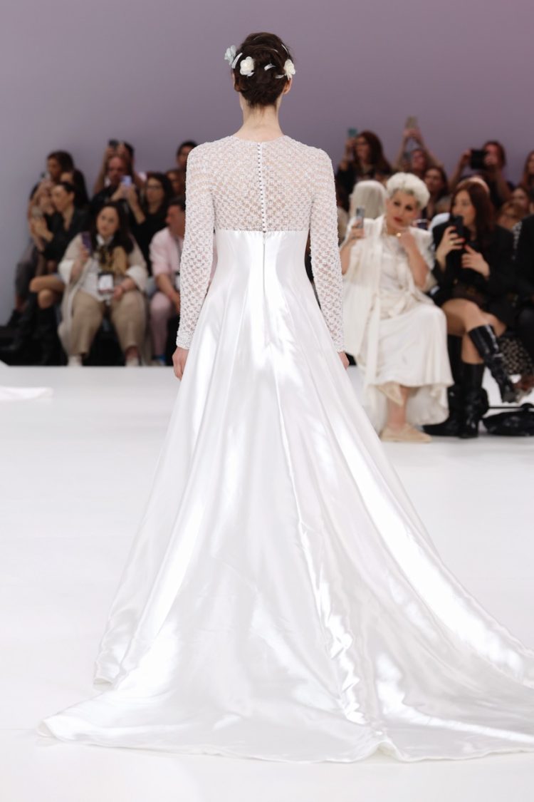 【BBFW2025】DEMETRIOSドレスショー