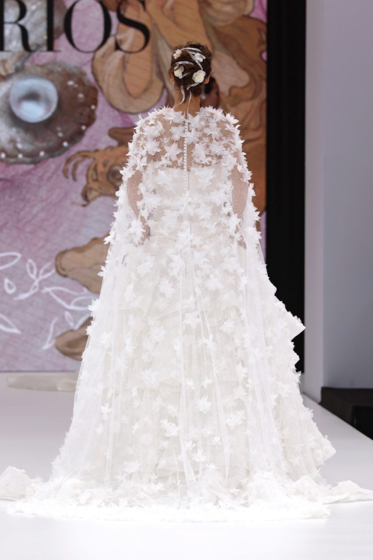 【BBFW2025】DEMETRIOSドレスショー