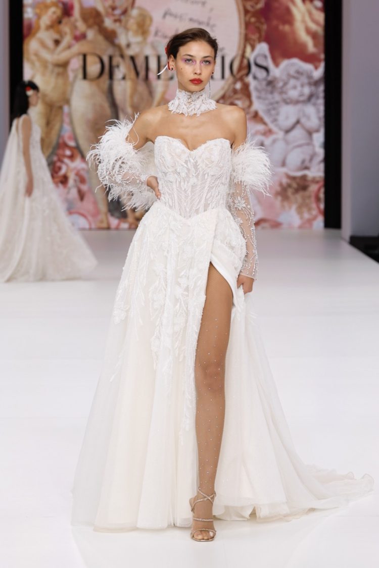 【BBFW2025】DEMETRIOSドレスショー