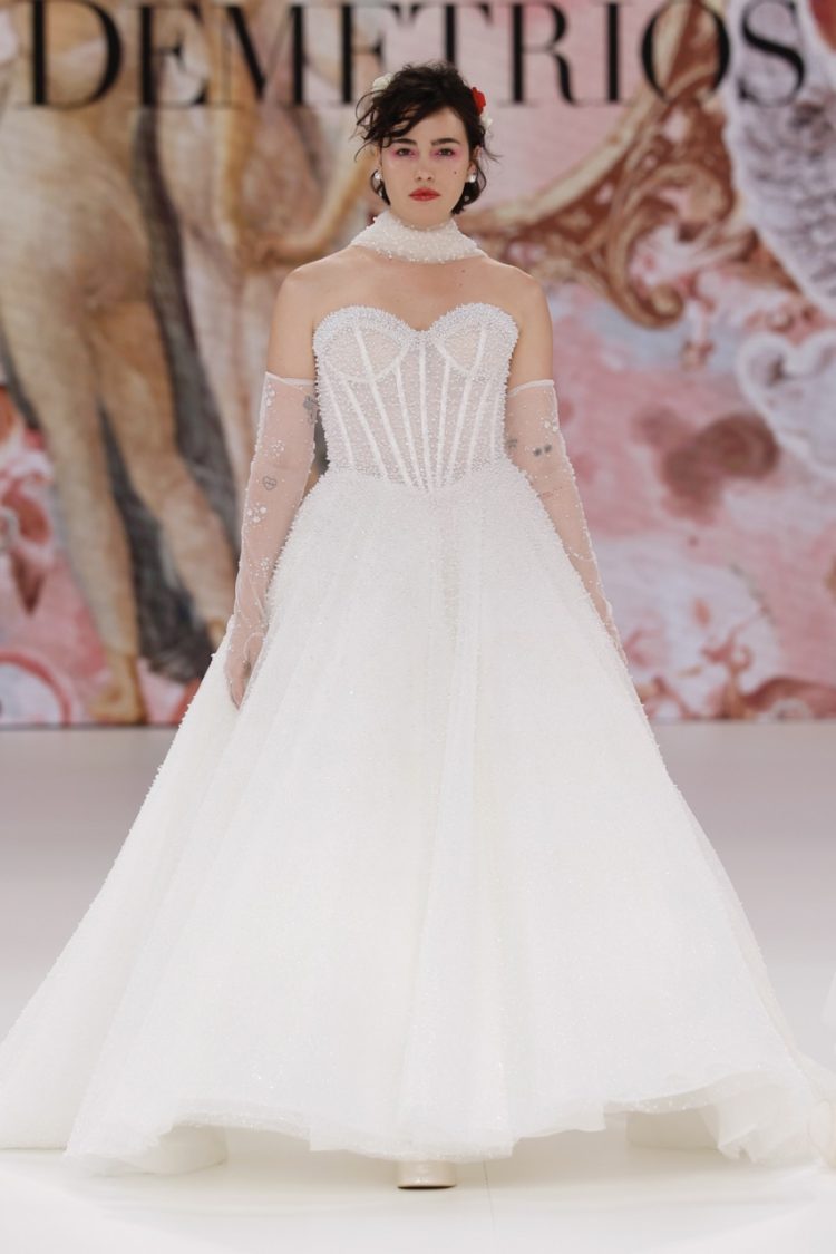【BBFW2025】DEMETRIOSドレスショー