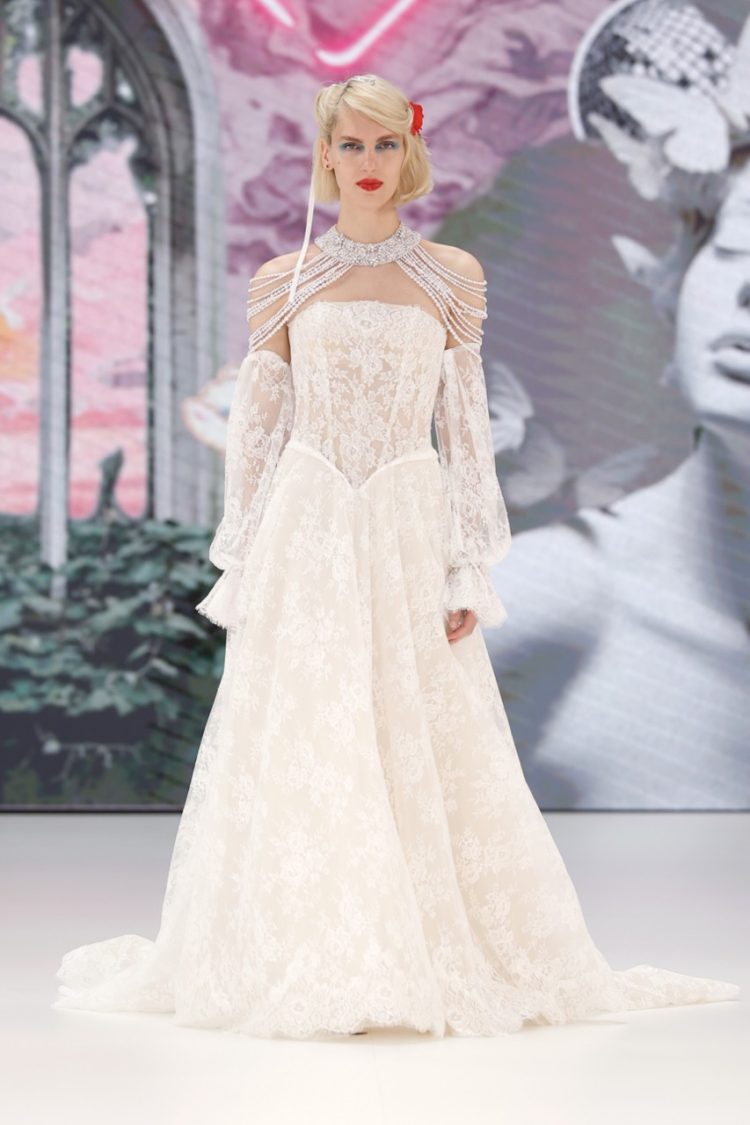【BBFW2025】DEMETRIOSドレスショー