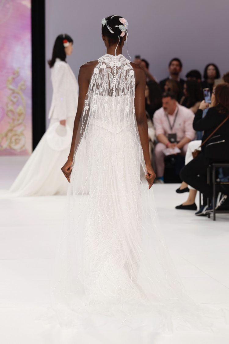 【BBFW2025】DEMETRIOSドレスショー