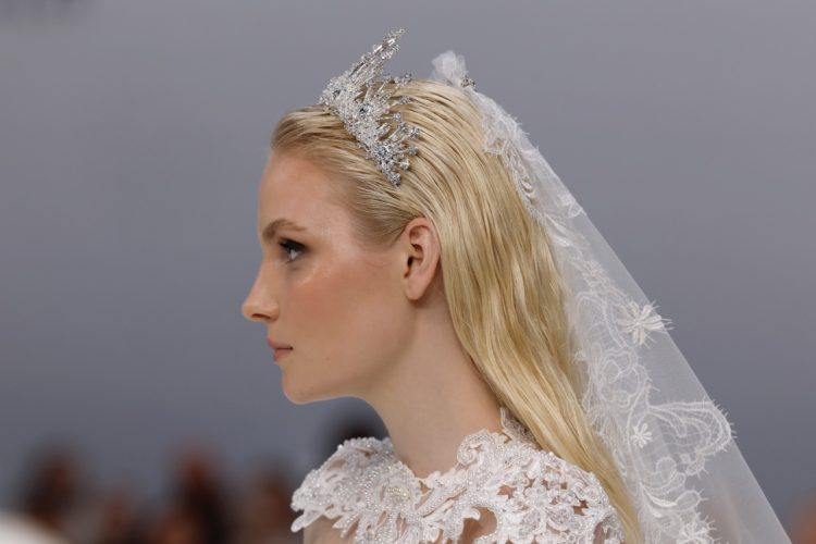 【BBFW2025】Julia Kontogruni(ジュリア・コントグルニ)ドレスショー