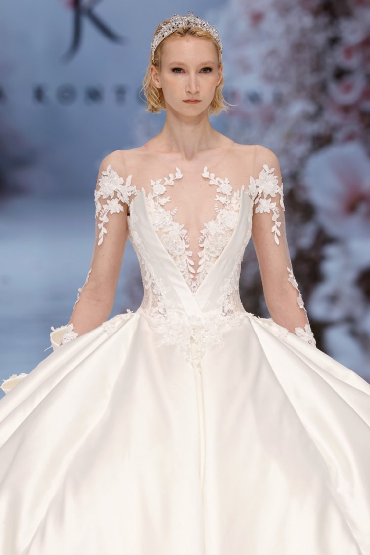 【BBFW2025】Julia Kontogruni（ジュリア・コントグルニ）ドレスショー