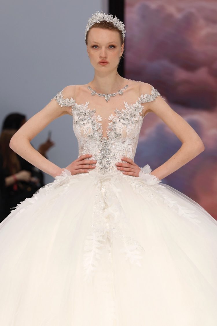 【BBFW2025】Julia Kontogruni（ジュリア・コントグルニ）ドレスショー