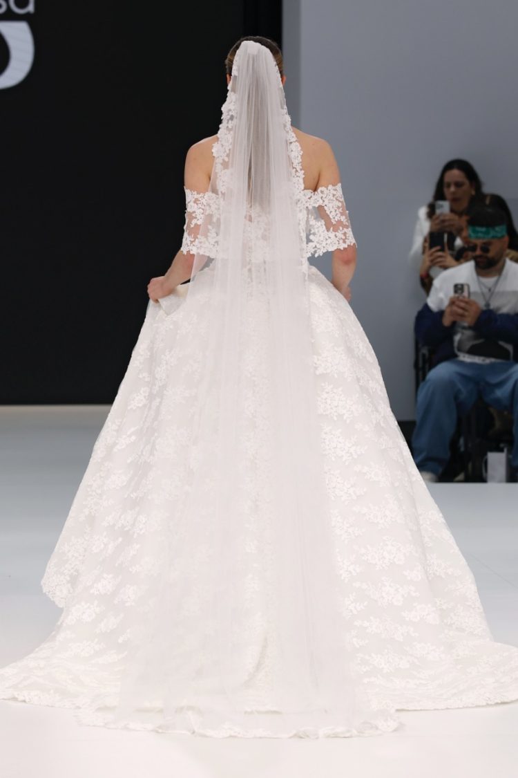 【BBFW2025】Ricca Sposa(リッカ・スポーサ)