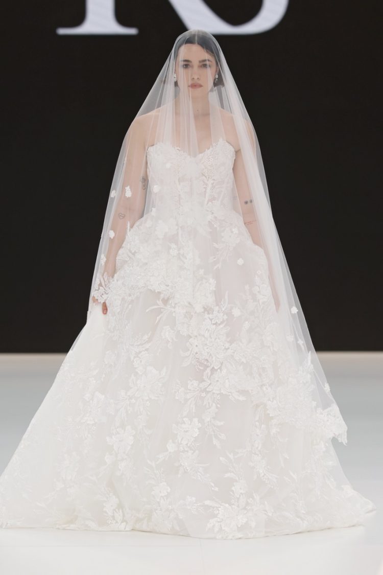 【BBFW2025】Ricca Sposa（リッカ・スポーサ）