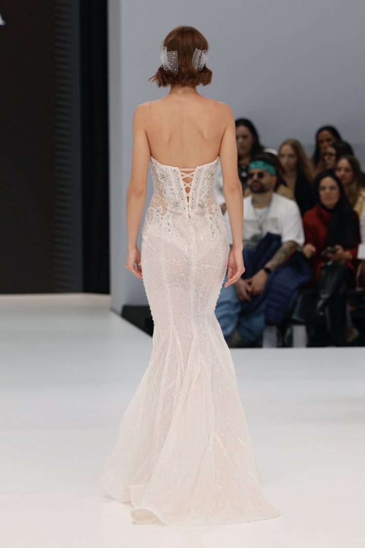 【BBFW2025】Yuliia Lobachóva Couture（ユリヤ・ロバチョヴァ クチュール）