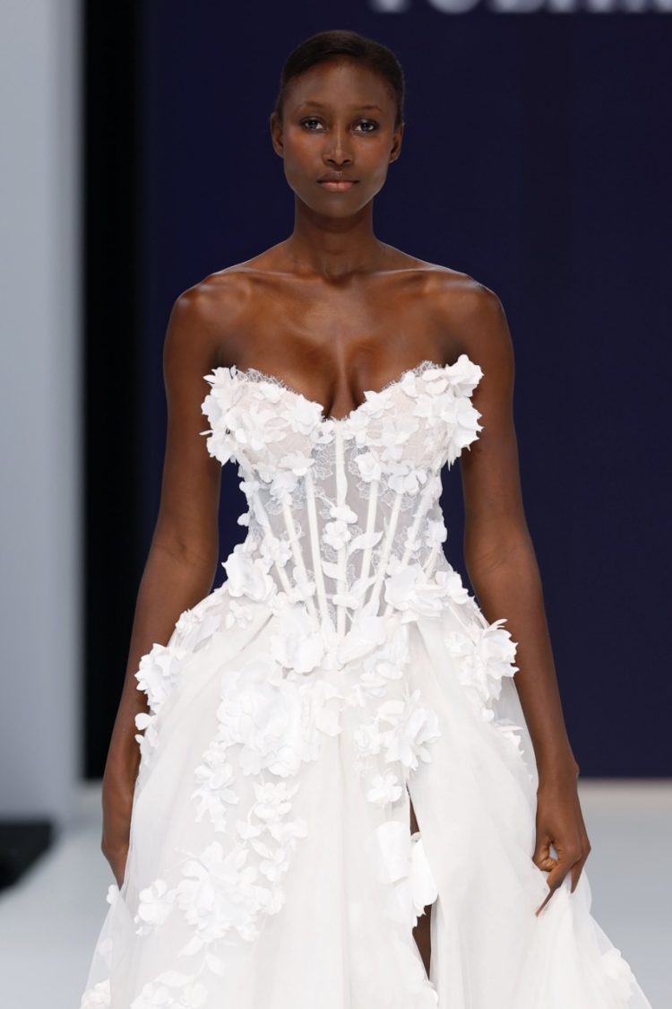 【BBFW2025】Yuliia Lobachóva Couture（ユリヤ・ロバチョヴァ クチュール）