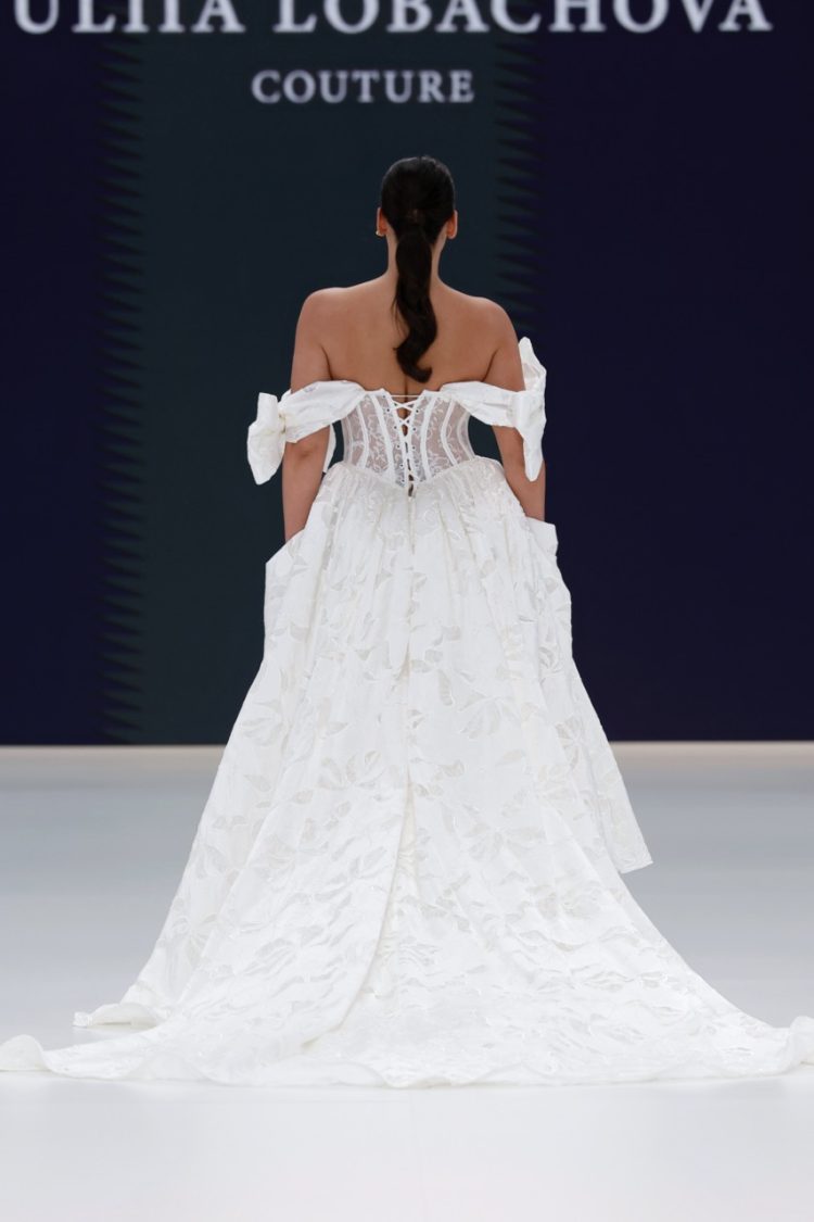 【BBFW2025】Yuliia Lobachóva Couture（ユリヤ・ロバチョヴァ クチュール）