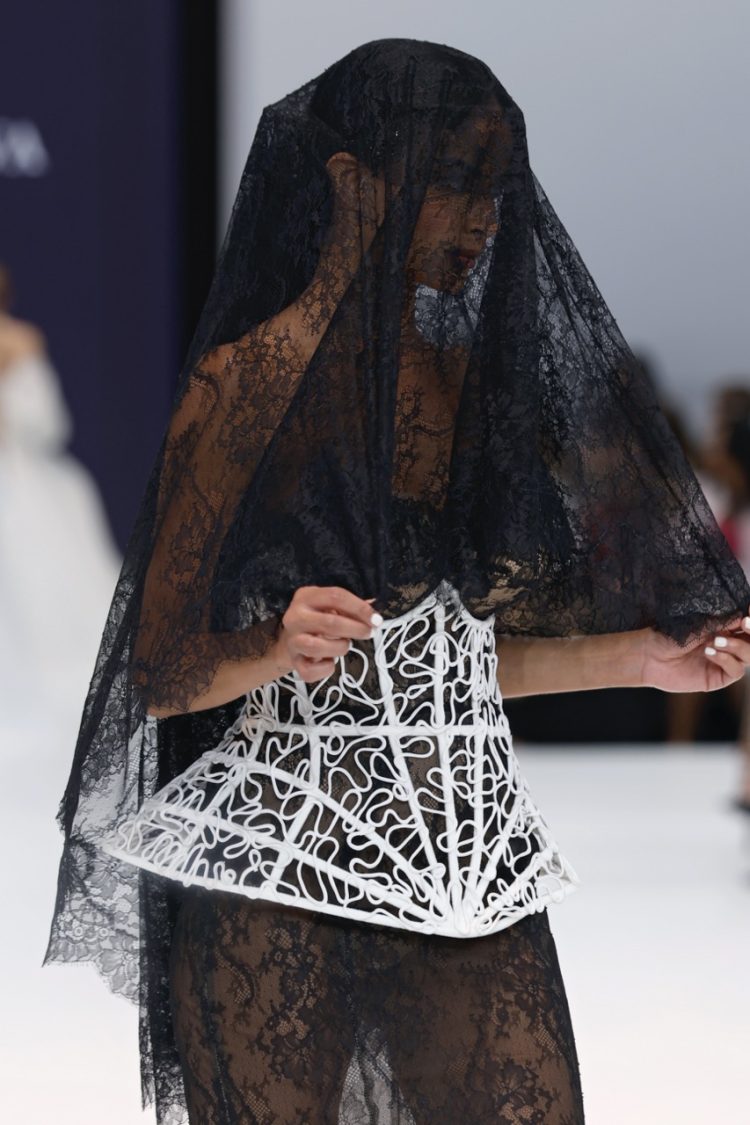 【BBFW2025】Yuliia Lobachóva Couture（ユリヤ・ロバチョヴァ クチュール）
