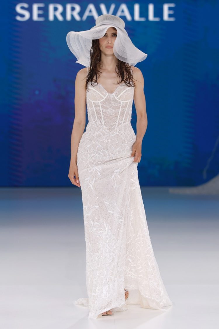 【BBFW2025】SERRAVALLE（セッラヴァッレ）ドレスショー