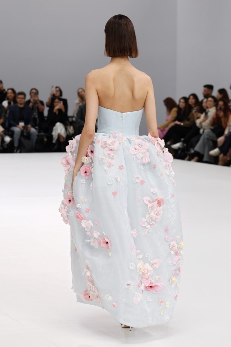 【BBFW2025】Wang Fengドレスショー
