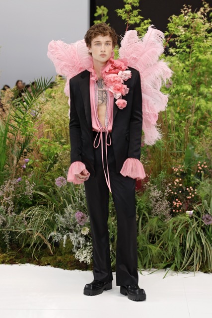【BBFW2025】Wang Fengドレスショー