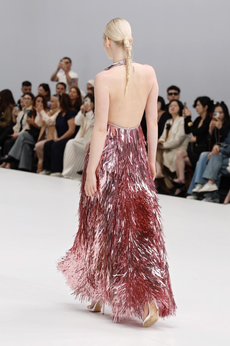 【BBFW2025】Wang Fengドレスショー