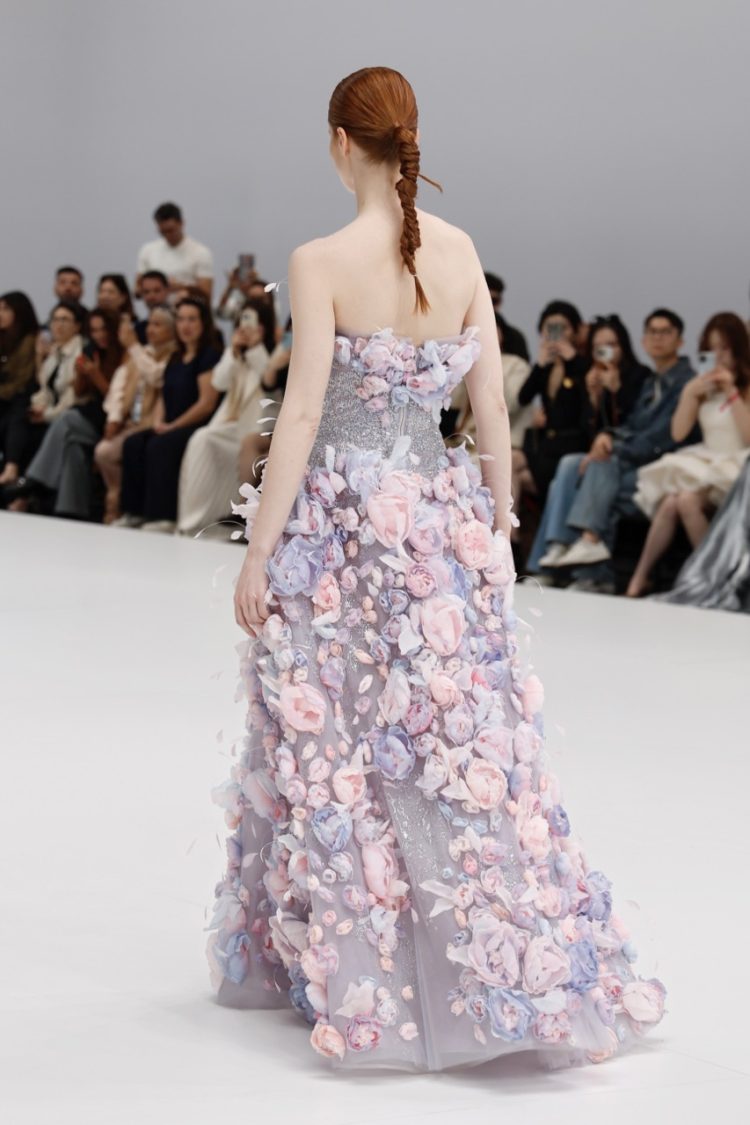 【BBFW2025】Wang Fengドレスショー