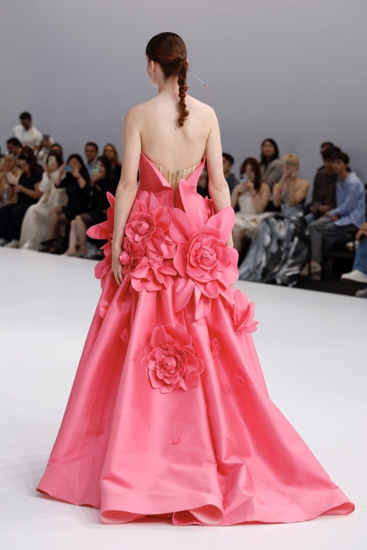 【BBFW2025】Wang Fengドレスショー