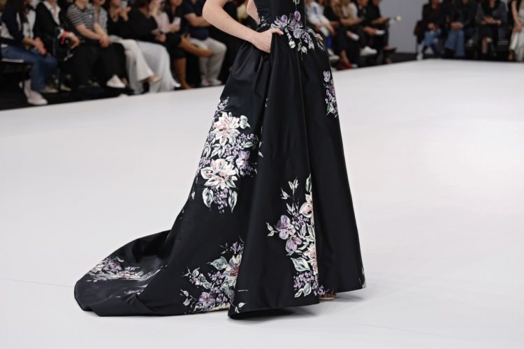 【BBFW2025】Wang Fengドレスショー