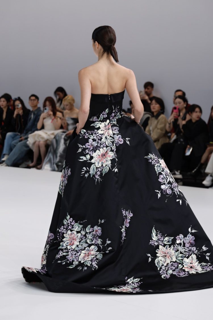 【BBFW2025】Wang Fengドレスショー