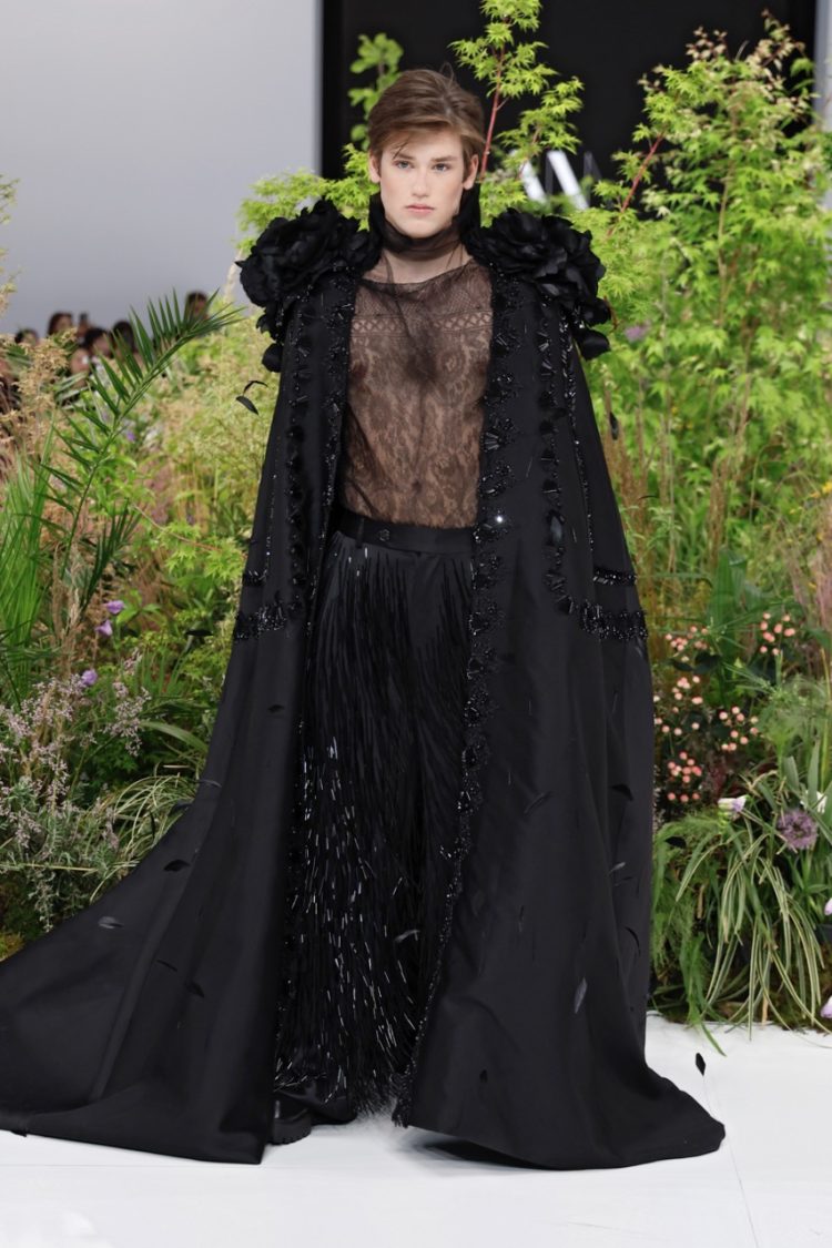 【BBFW2025】Wang Fengドレスショー