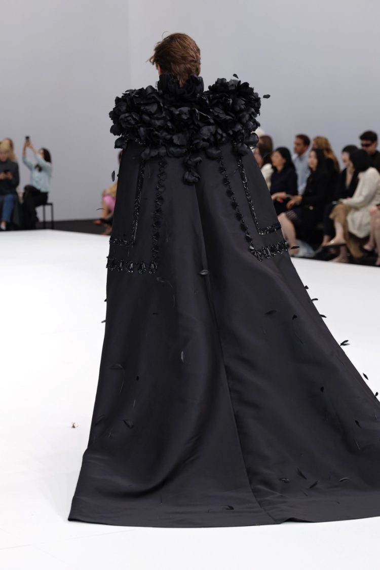 【BBFW2025】Wang Fengドレスショー