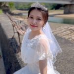 TikTokで話題の「おもち」こと桜望華奈(おうみかな)さんが撮影での人生初ウェディングドレス姿を披露♡