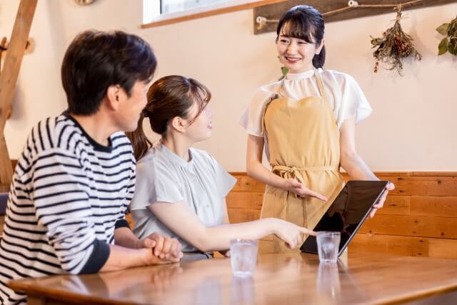 レストラン