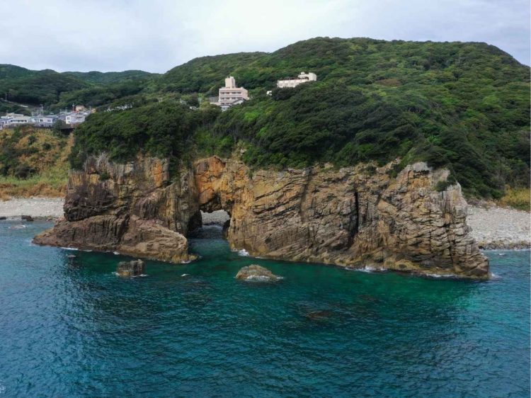 高知県　白山洞門
