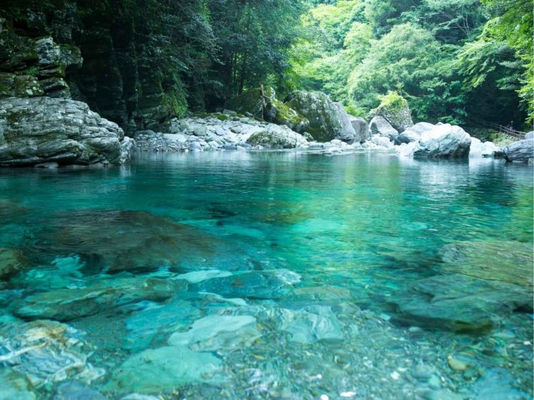 高知　仁淀川　仁淀ブルー