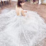 トレンド感溢れる【星ドレス】って知ってる？星モチーフの素敵なドレスの試着レポをご覧あれ♡