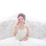 ウェディングドレスってクリーニングできるの？気になる依頼先や依頼方法を紹介します◎